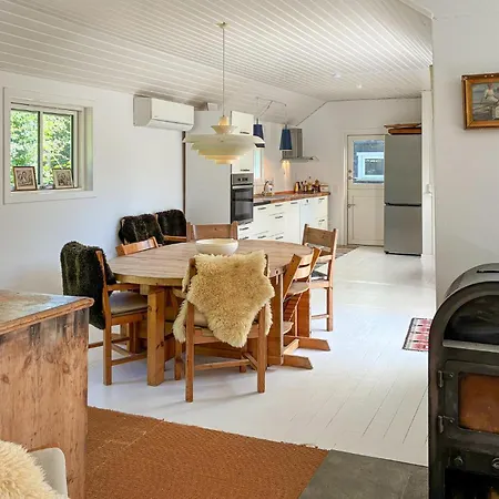 Stunning In With Wifi Tatil Evi Vejby